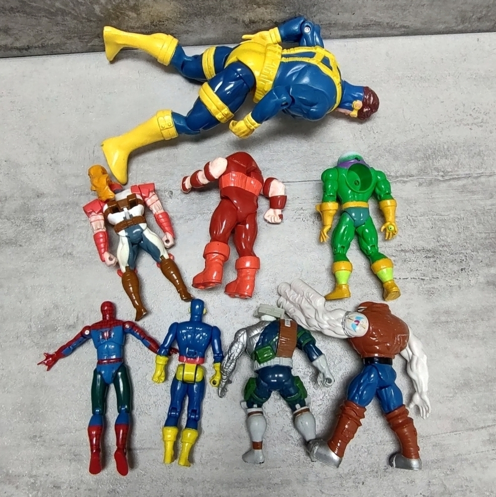 Lot of Vintage 90's Marvel Character Action Figures Toys Spiderman - Picture 10 of 11